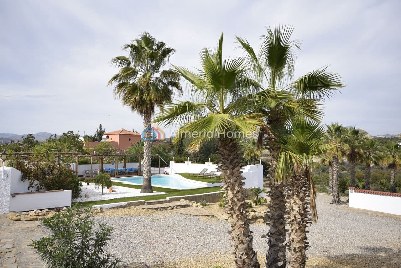 6 bedroom Villa for sale in Vera with pool garage - € 559,995 (Ref: 9891332)