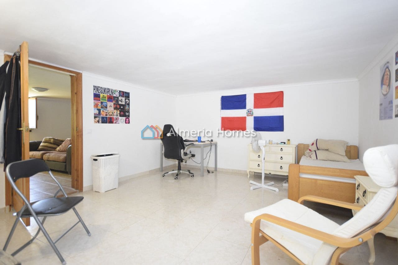 6 bedroom Villa for sale in Vera with pool garage - € 559,995 (Ref: 9891332)