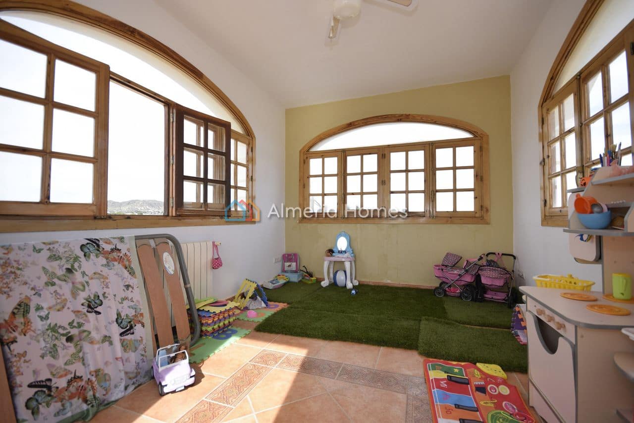 6 bedroom Villa for sale in Vera with pool garage - € 559,995 (Ref: 9891332)