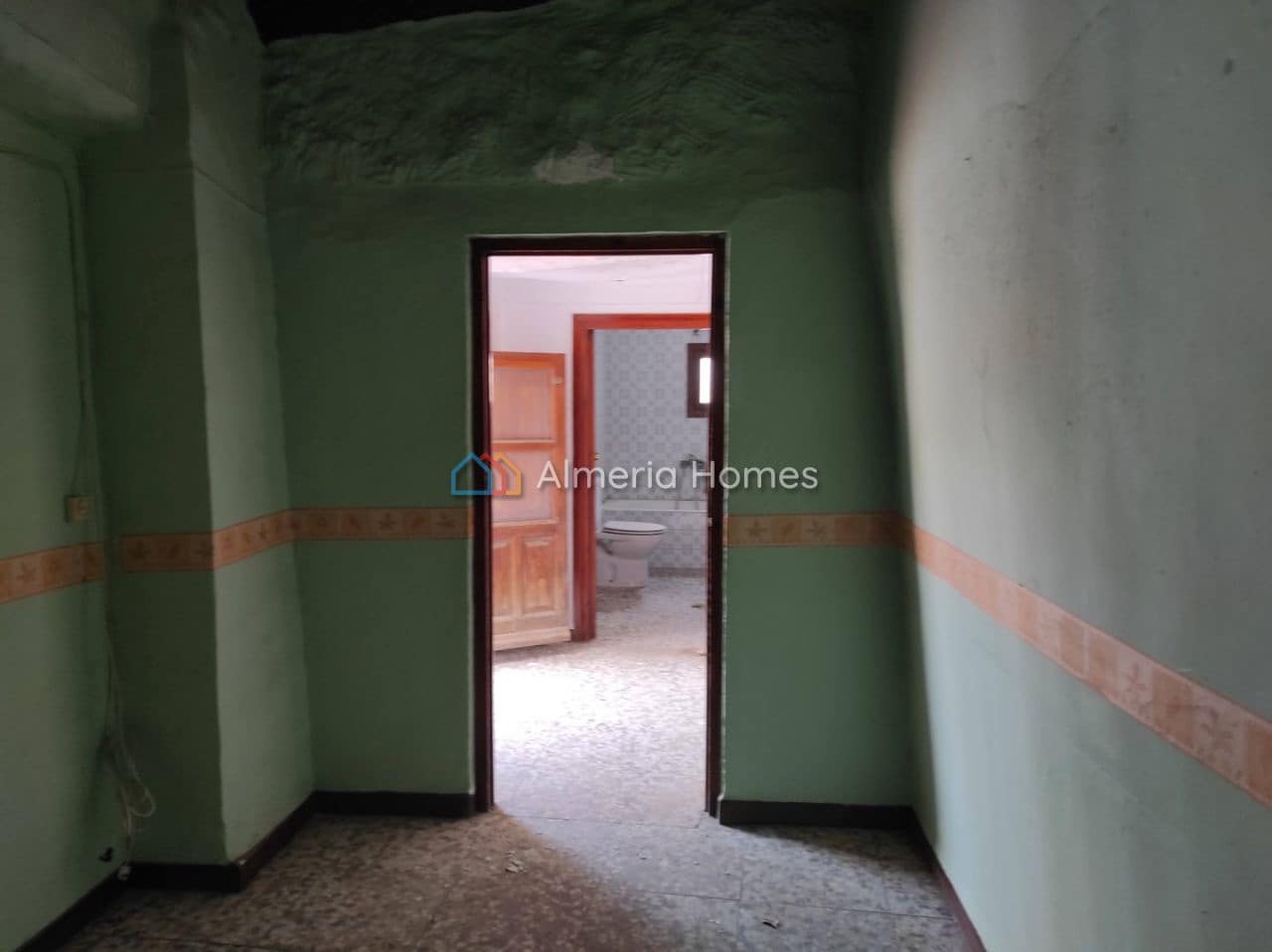 3 soverom Hus til salgs i Somontin - € 29 000 (Ref: 9891333)
