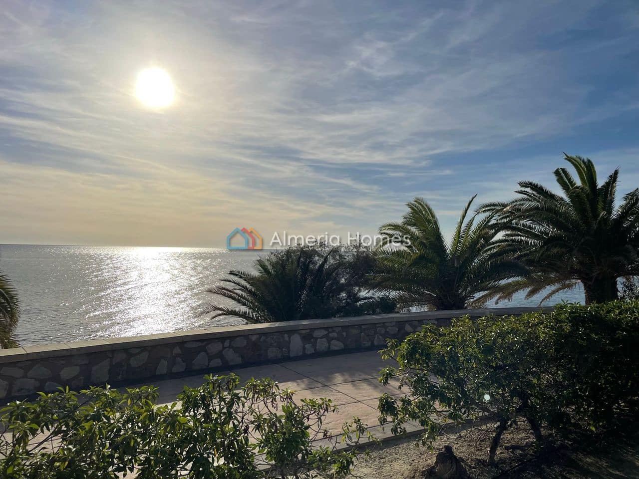 Comercial para venda em Mojacar - 120 000 € (Ref: 9891334)