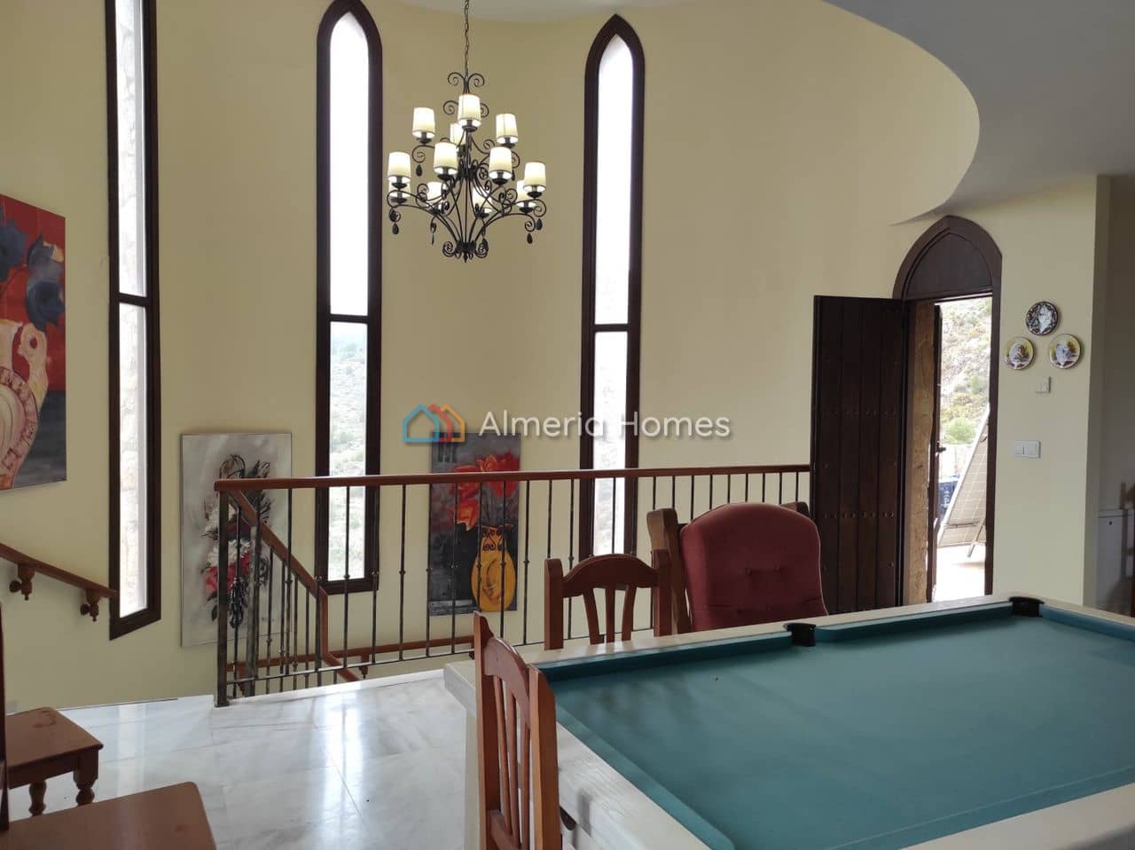 Chalet de 4 habitaciones en Tíjola en venta con piscina - 490.000 € (Ref: 9891335)