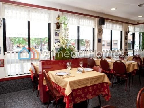 Kommersiell til salgs i Puerto de Mazarron - € 1 500 000 (Ref: 9891336)