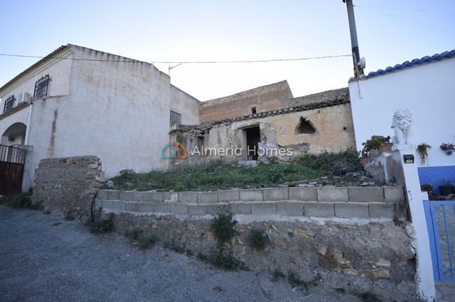 2 camera da letto Finca/Casa di Campagna in vendita in Oria con garage - 25.000 € (Rif: 9891338)