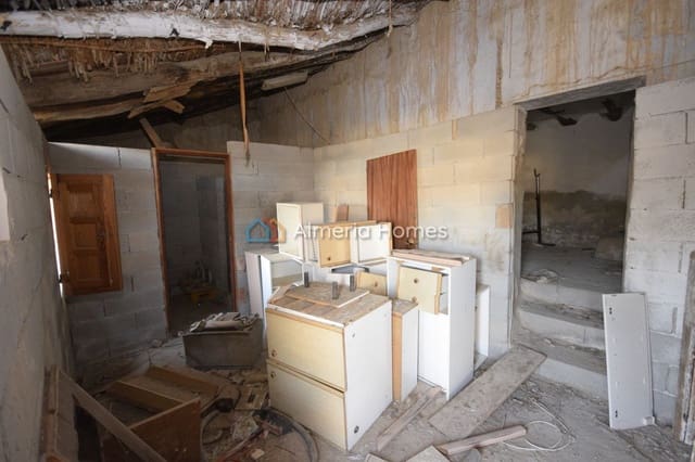 2 camera da letto Finca/Casa di Campagna in vendita in Oria con garage - 25.000 € (Rif: 9891338)
