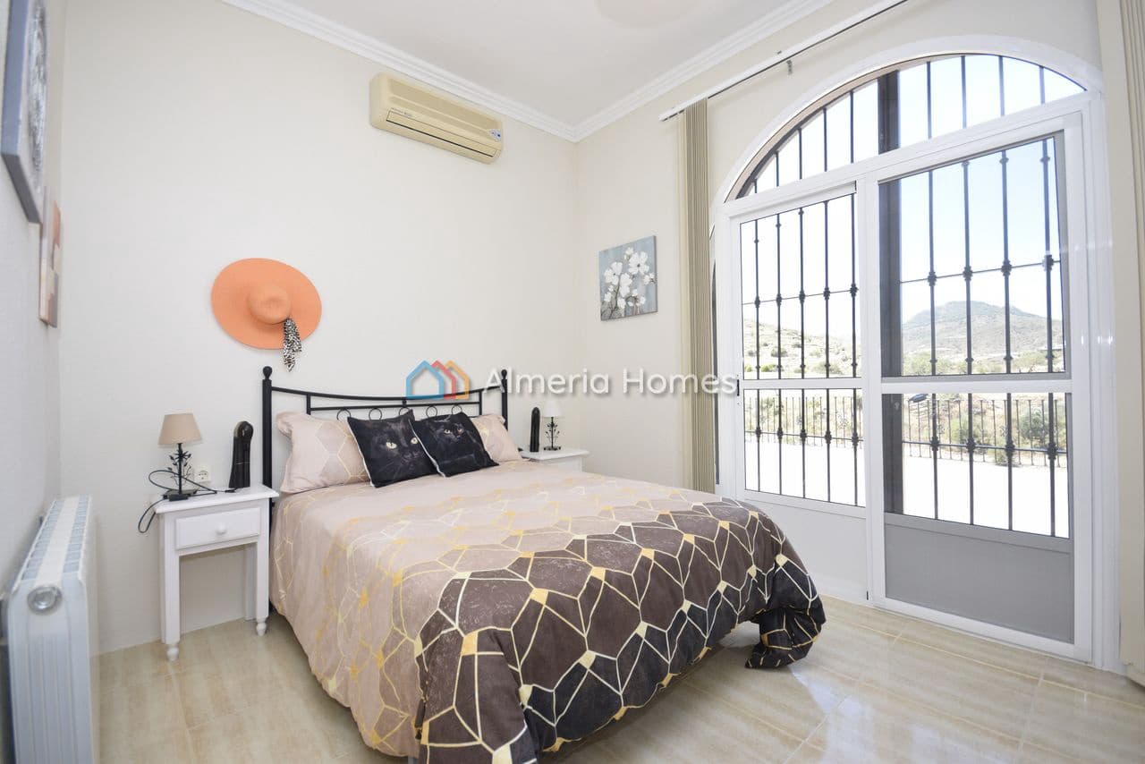 4 chambre Villa/Maison à vendre à Albanchez avec piscine garage - 294 995 € (Ref: 9902303)