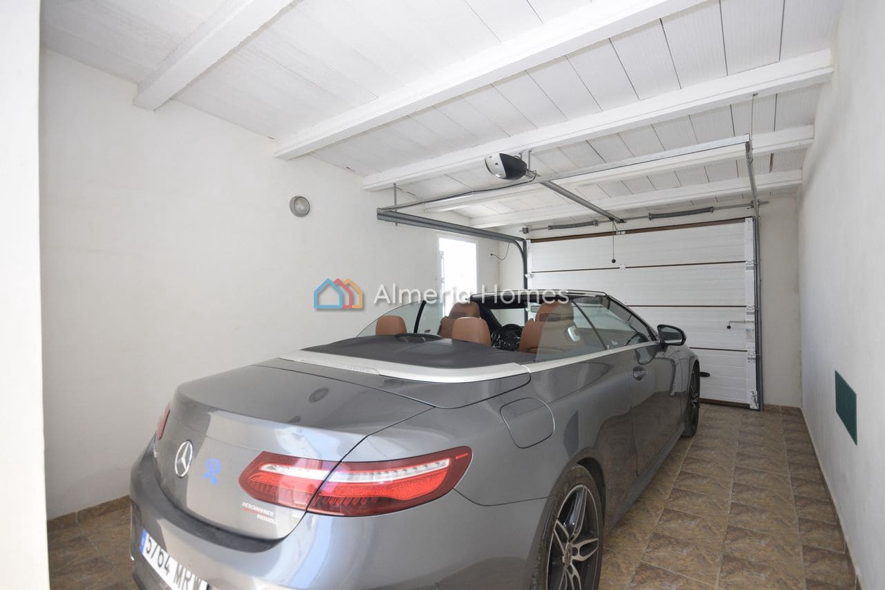 4 chambre Villa/Maison à vendre à Albanchez avec piscine garage - 294 995 € (Ref: 9902303)