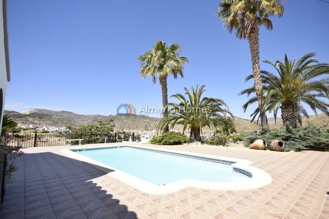 4 chambre Villa/Maison à vendre à Albanchez avec piscine garage - 294 995 € (Ref: 9902303)