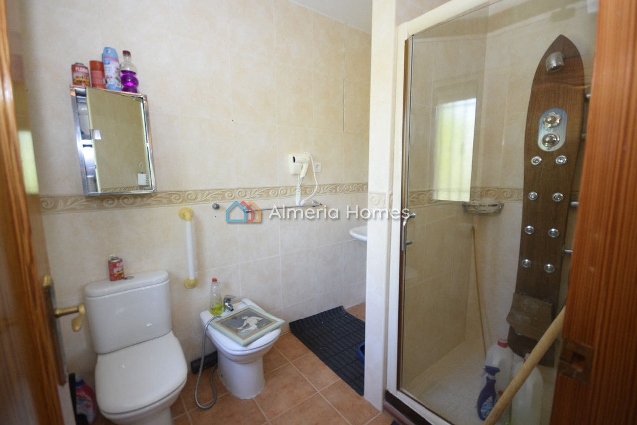 4 bedroom Villa for sale in La Parroquia with pool garage - € 174,995 (Ref: 9905244)