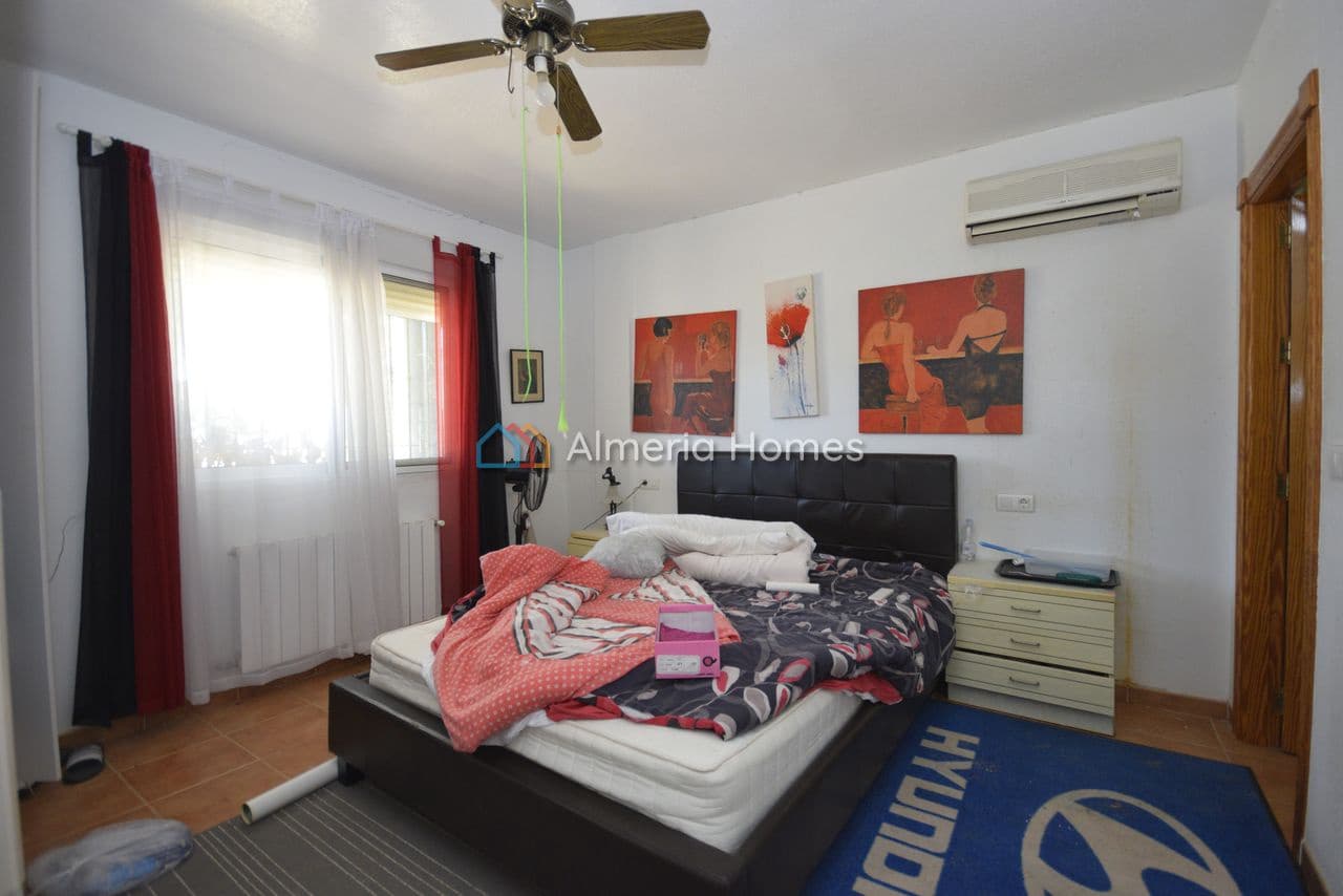 4 bedroom Villa for sale in La Parroquia with pool garage - € 174,995 (Ref: 9905244)