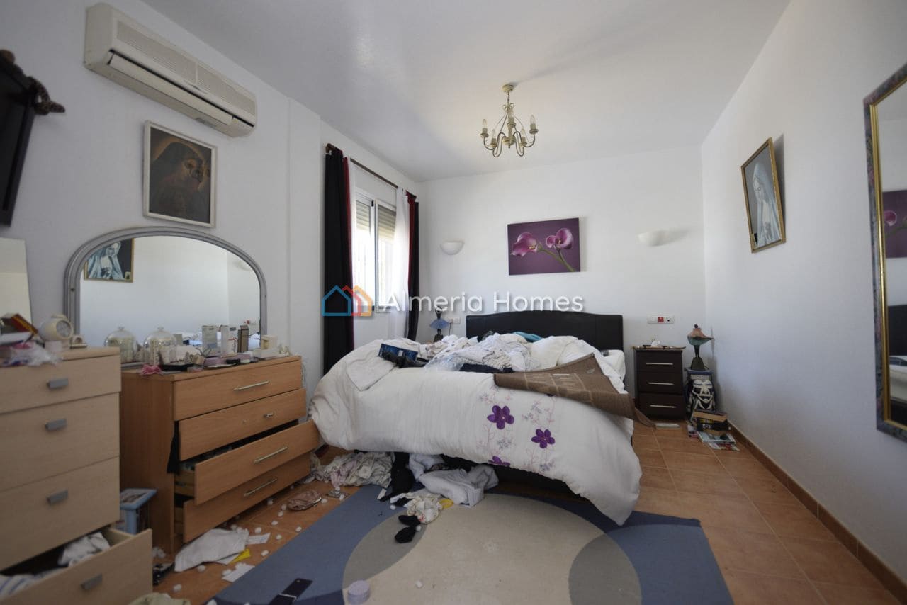 4 bedroom Villa for sale in La Parroquia with pool garage - € 174,995 (Ref: 9905244)