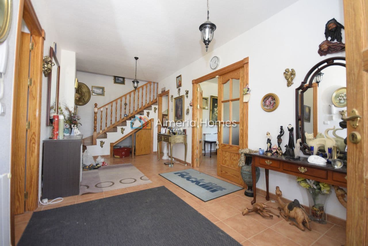 4 bedroom Villa for sale in La Parroquia with pool garage - € 174,995 (Ref: 9905244)