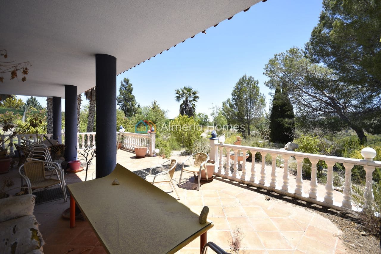 4 bedroom Villa for sale in La Parroquia with pool garage - € 174,995 (Ref: 9905244)
