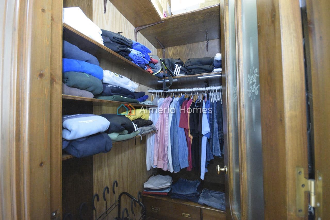 Chalet de 4 habitaciones en Albox en venta con piscina garaje - 389.000 € (Ref: 9908892)