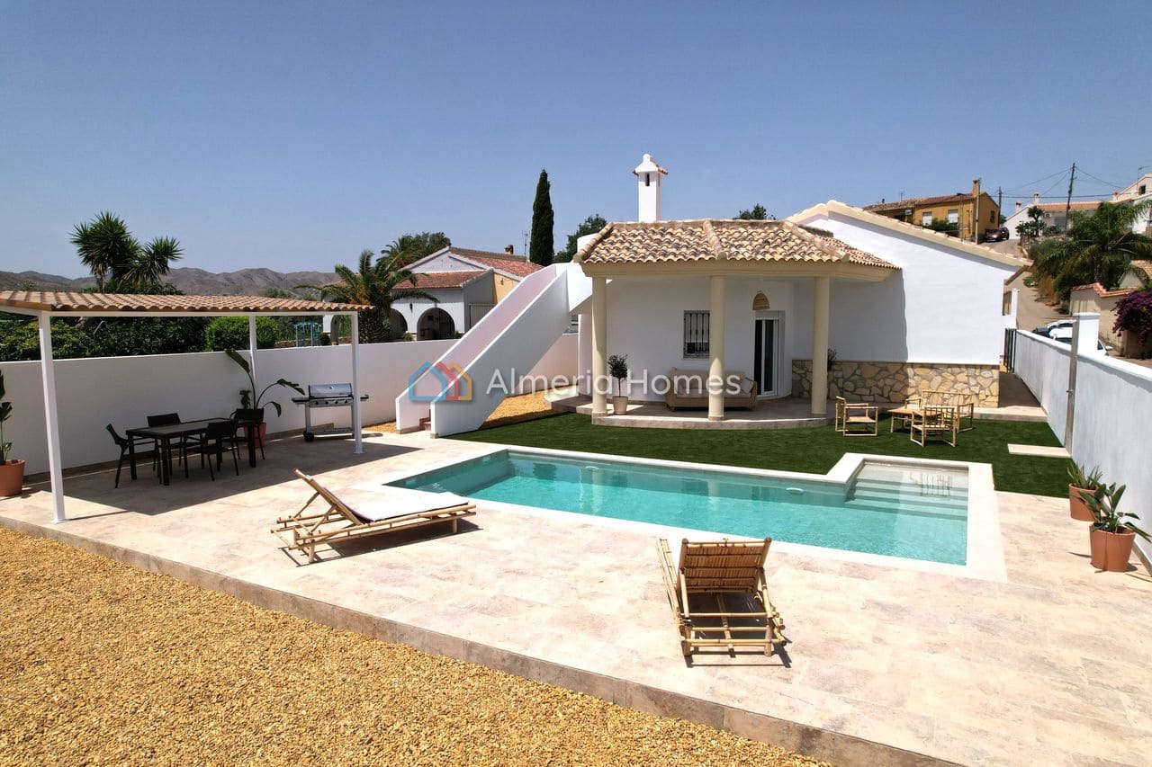 3 slaapkamer Villa te koop in Arboleas met zwembad garage - € 374.995 (Ref: 9914912)