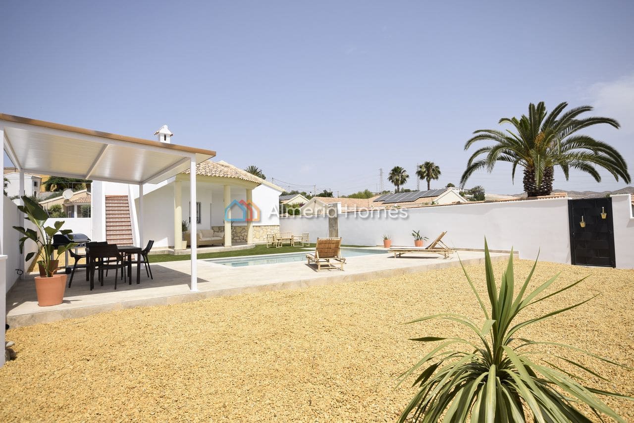 3 slaapkamer Villa te koop in Arboleas met zwembad garage - € 374.995 (Ref: 9914912)