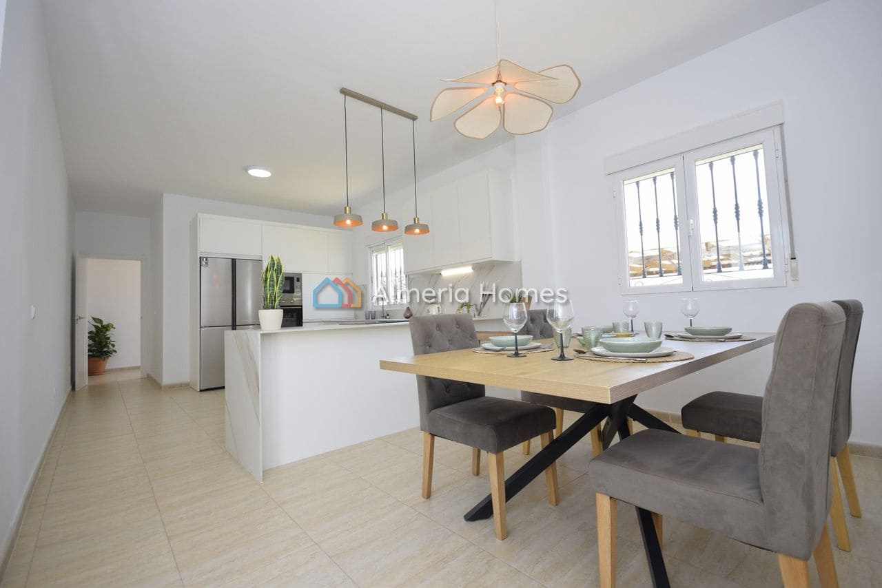 3 Zimmer Villa zu verkaufen in Arboleas mit Pool Garage - 364.995 € (Ref: 9914912)