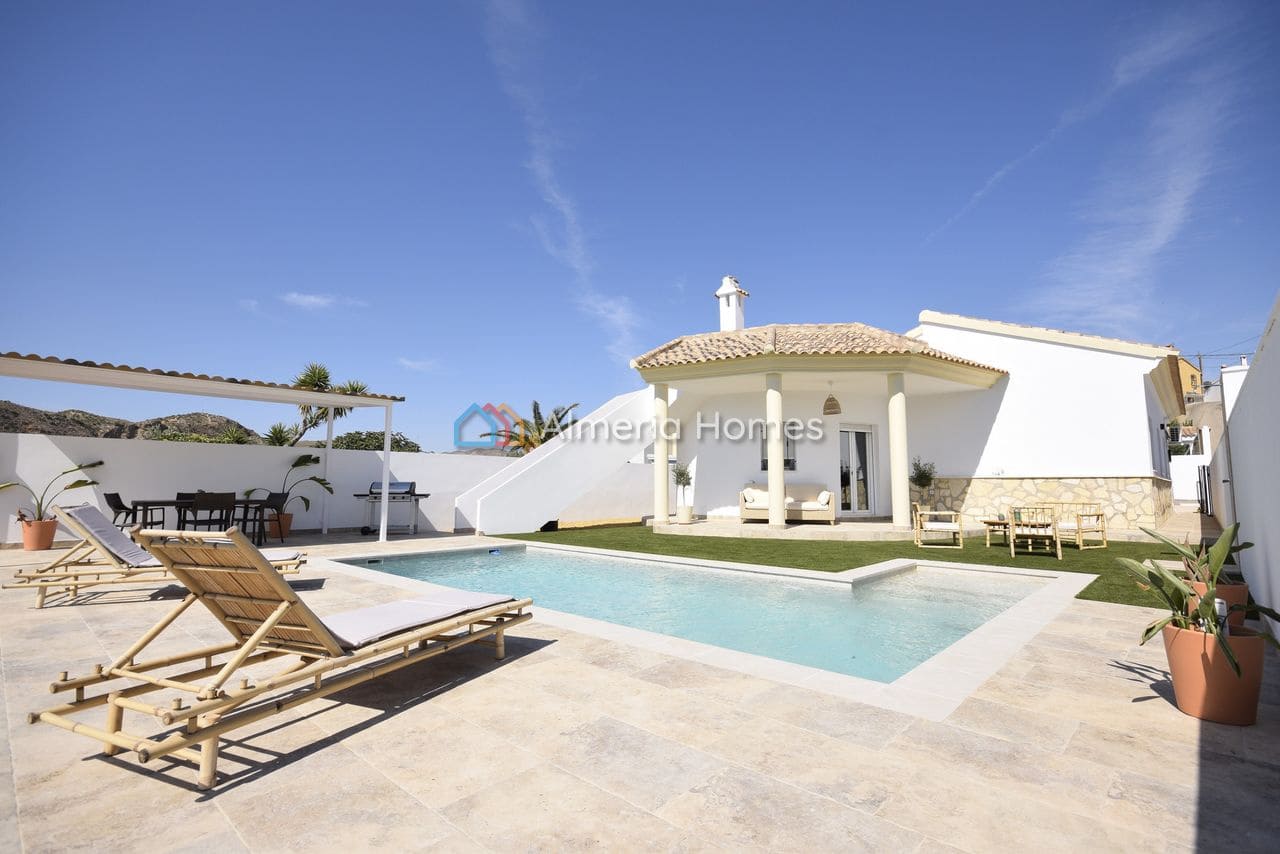 3 Zimmer Villa zu verkaufen in Arboleas mit Pool Garage - 364.995 € (Ref: 9914912)
