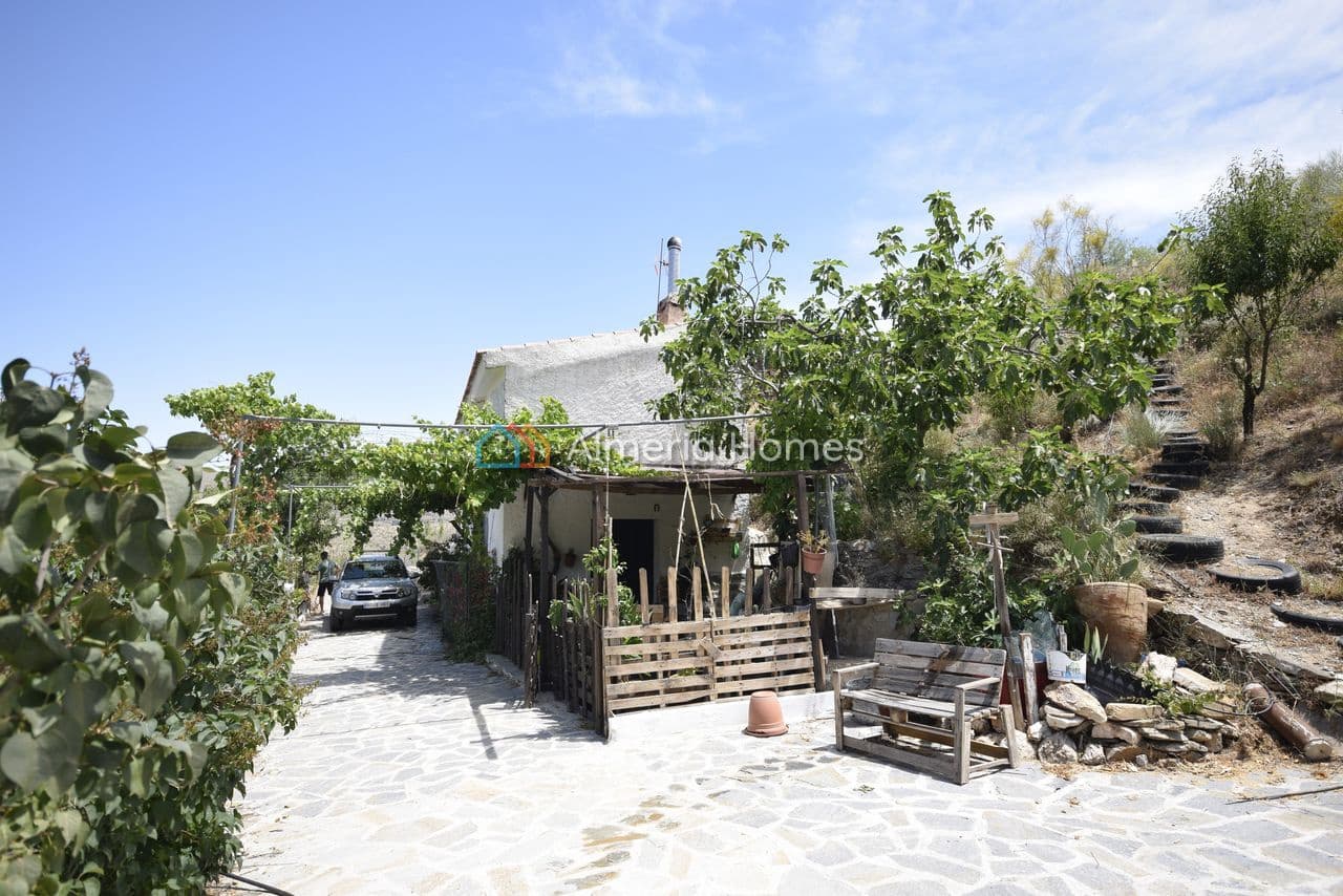 3 bedroom Finca/Country House for sale in Tahal with pool garage - € 170,000 (Ref: 9921137)