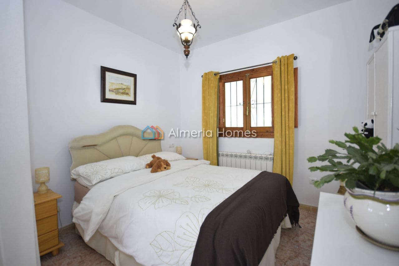 3 sypialnia Willa na sprzedaż w Oria z basenem - 159 995 € (Ref: 9921138)