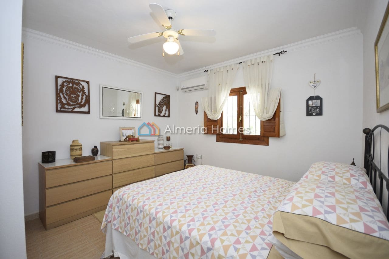 3 sypialnia Willa na sprzedaż w Oria z basenem - 159 995 € (Ref: 9921138)