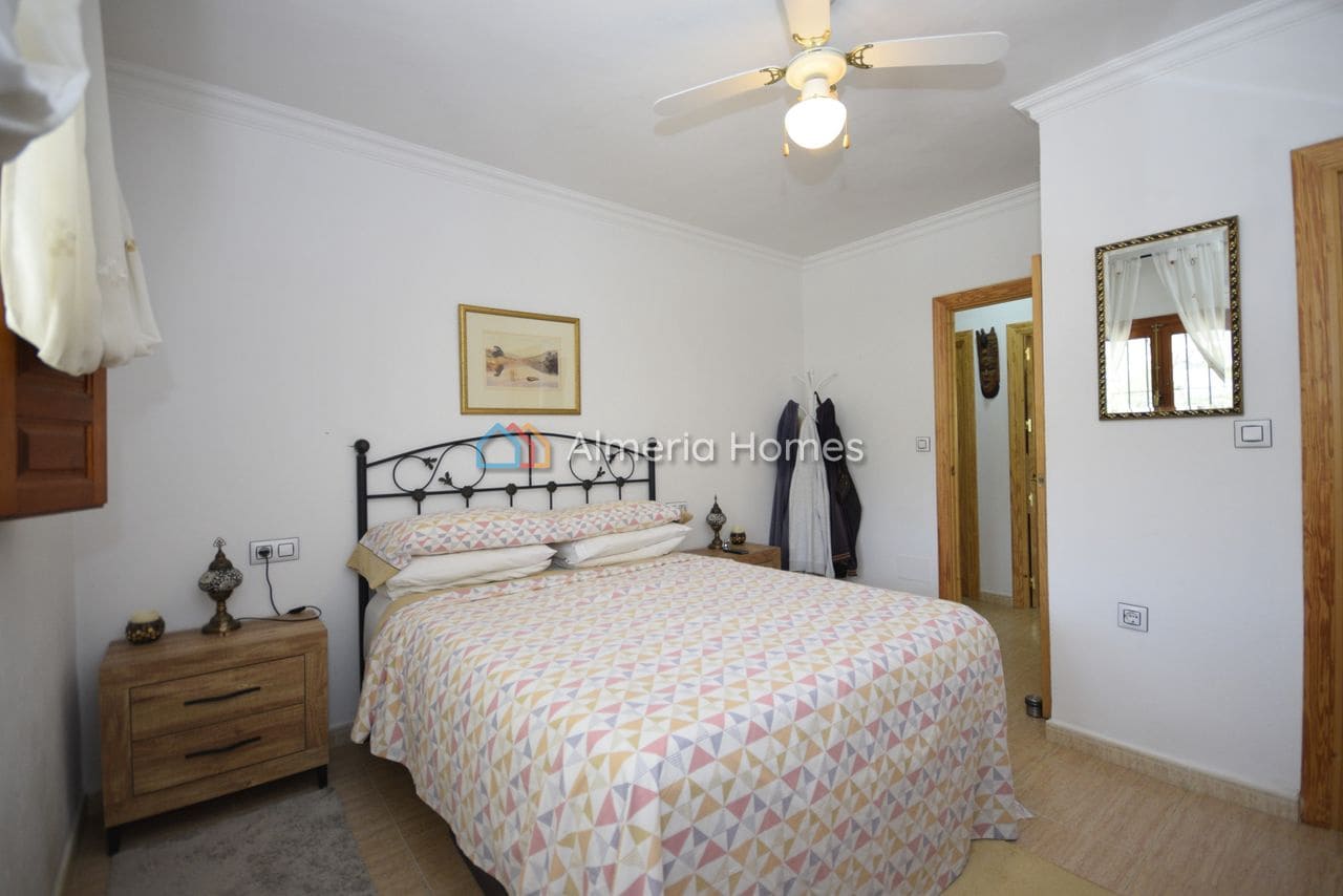 3 sypialnia Willa na sprzedaż w Oria z basenem - 159 995 € (Ref: 9921138)
