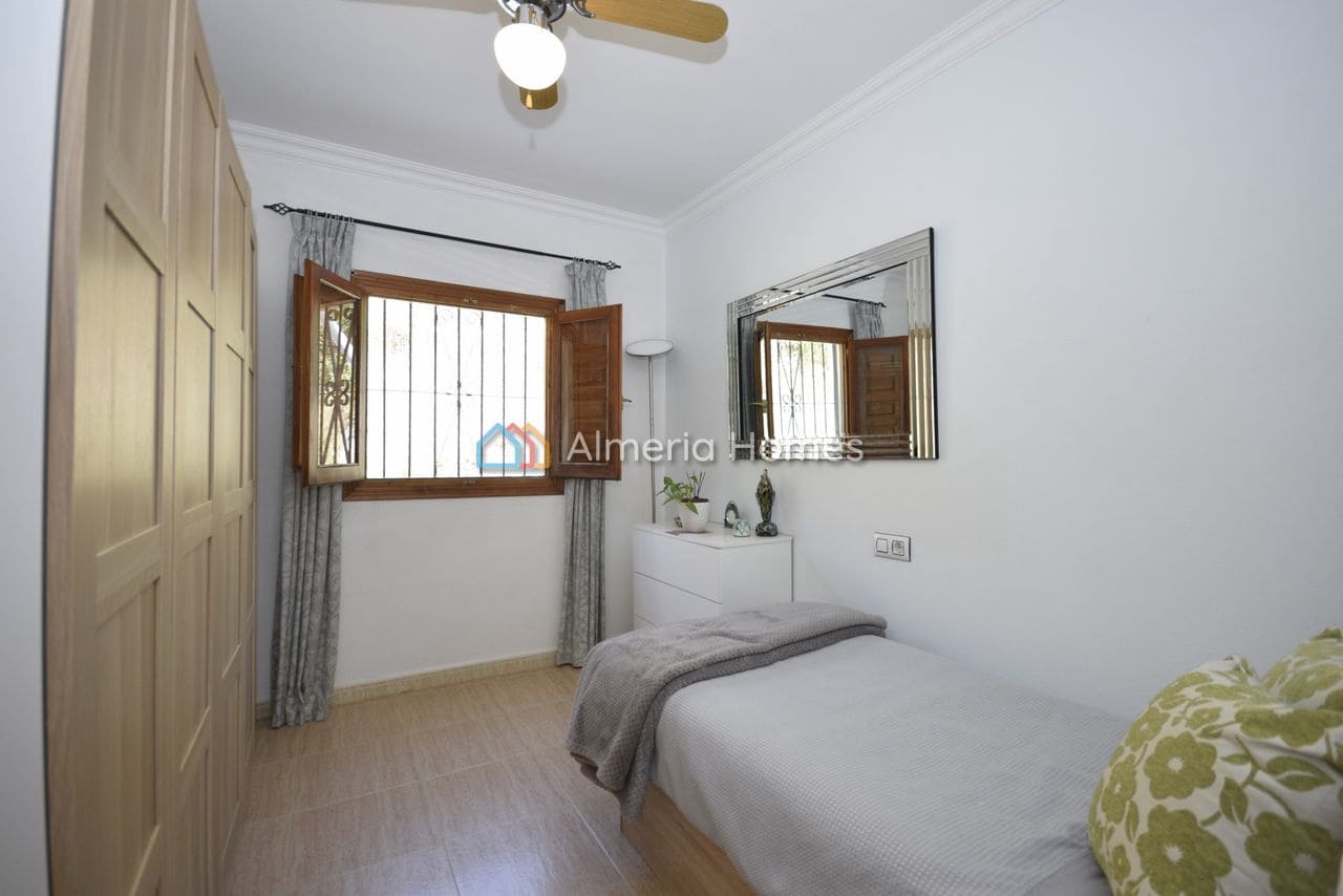 3 sypialnia Willa na sprzedaż w Oria z basenem - 159 995 € (Ref: 9921138)