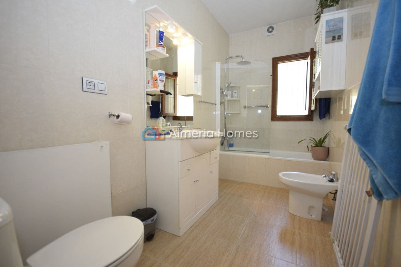 3 sypialnia Willa na sprzedaż w Oria z basenem - 159 995 € (Ref: 9921138)
