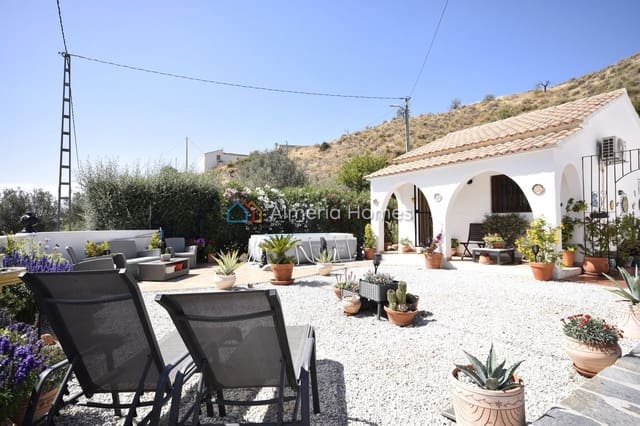 3 sypialnia Willa na sprzedaż w Oria z basenem - 159 995 € (Ref: 9921138)