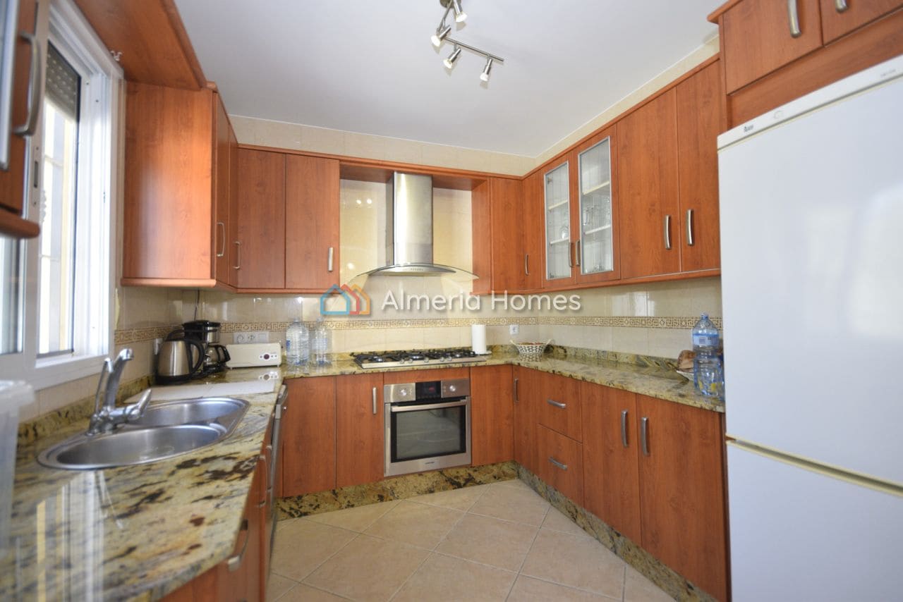3 sypialnia Willa na sprzedaż w Arboleas z basenem garażem - 324 995 € (Ref: 9922911)