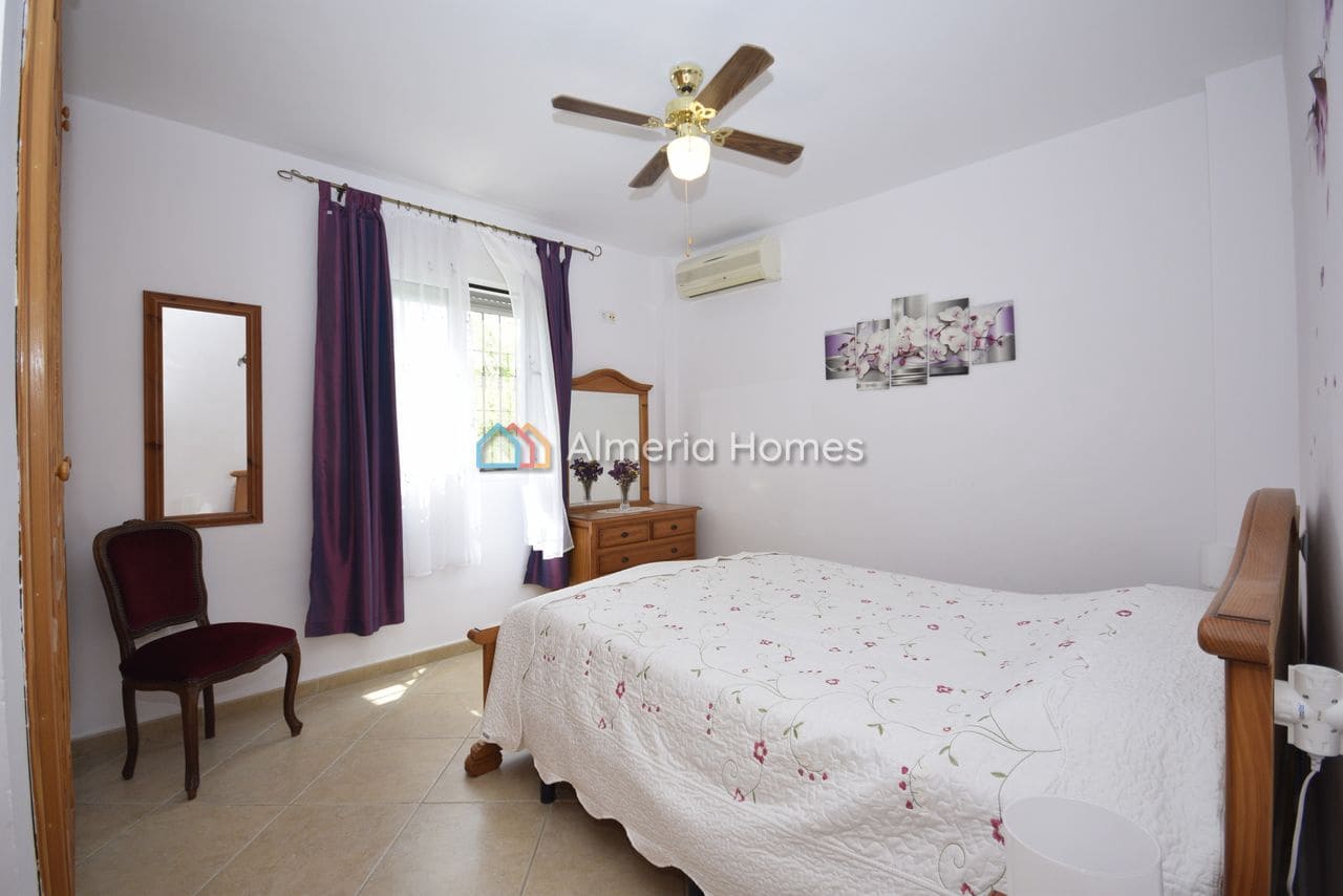 3 sypialnia Willa na sprzedaż w Arboleas z basenem garażem - 324 995 € (Ref: 9922911)