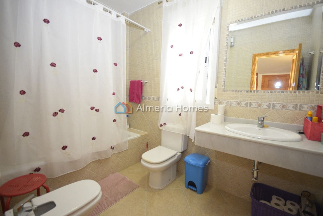 3 sypialnia Willa na sprzedaż w Arboleas z basenem garażem - 324 995 € (Ref: 9922911)