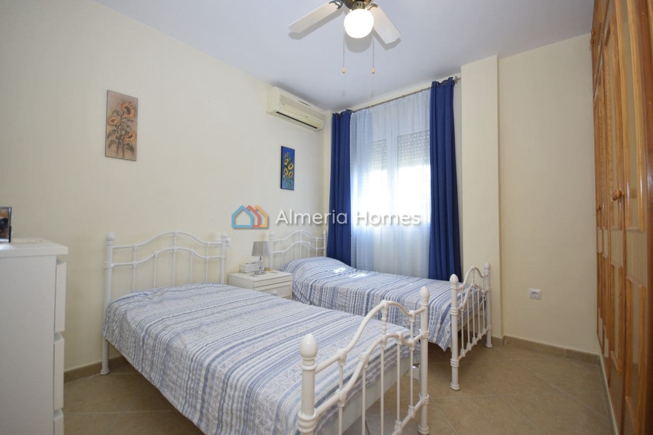 3 sypialnia Willa na sprzedaż w Arboleas z basenem garażem - 324 995 € (Ref: 9922911)