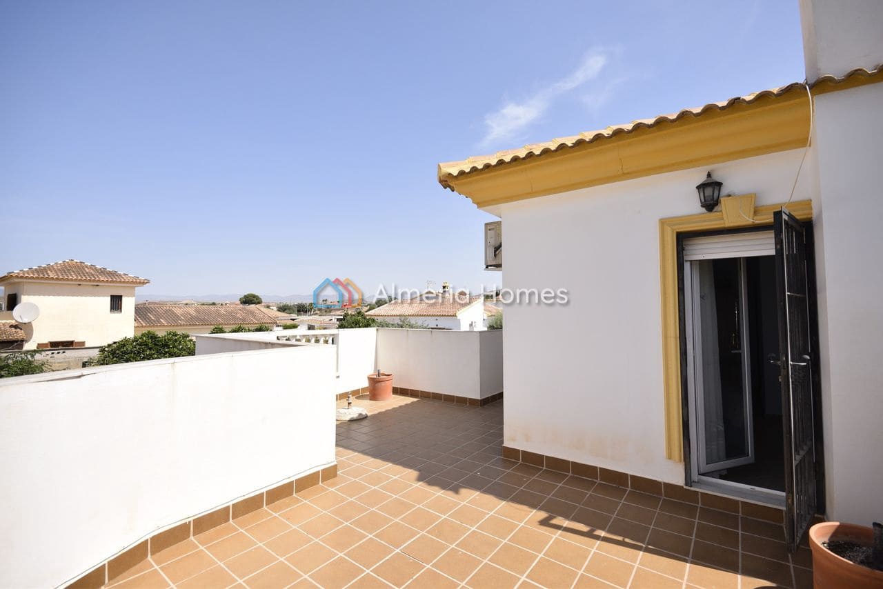 3 sypialnia Willa na sprzedaż w Arboleas z basenem garażem - 324 995 € (Ref: 9922911)
