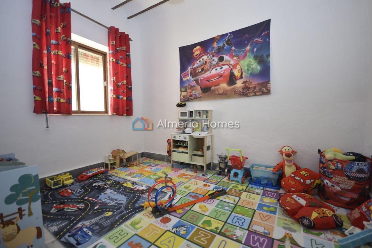 7 Zimmer Haus zu verkaufen in Macael mit Garage - 155.000 € (Ref: 9928460)