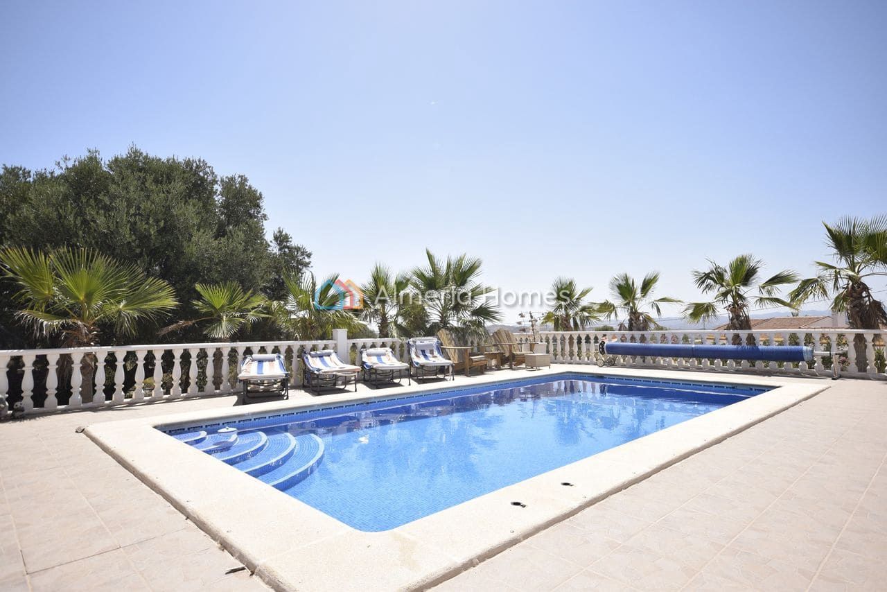 3 bedroom Villa for sale in Partaloa with pool garage - € 264,995 (Ref: 9928461)