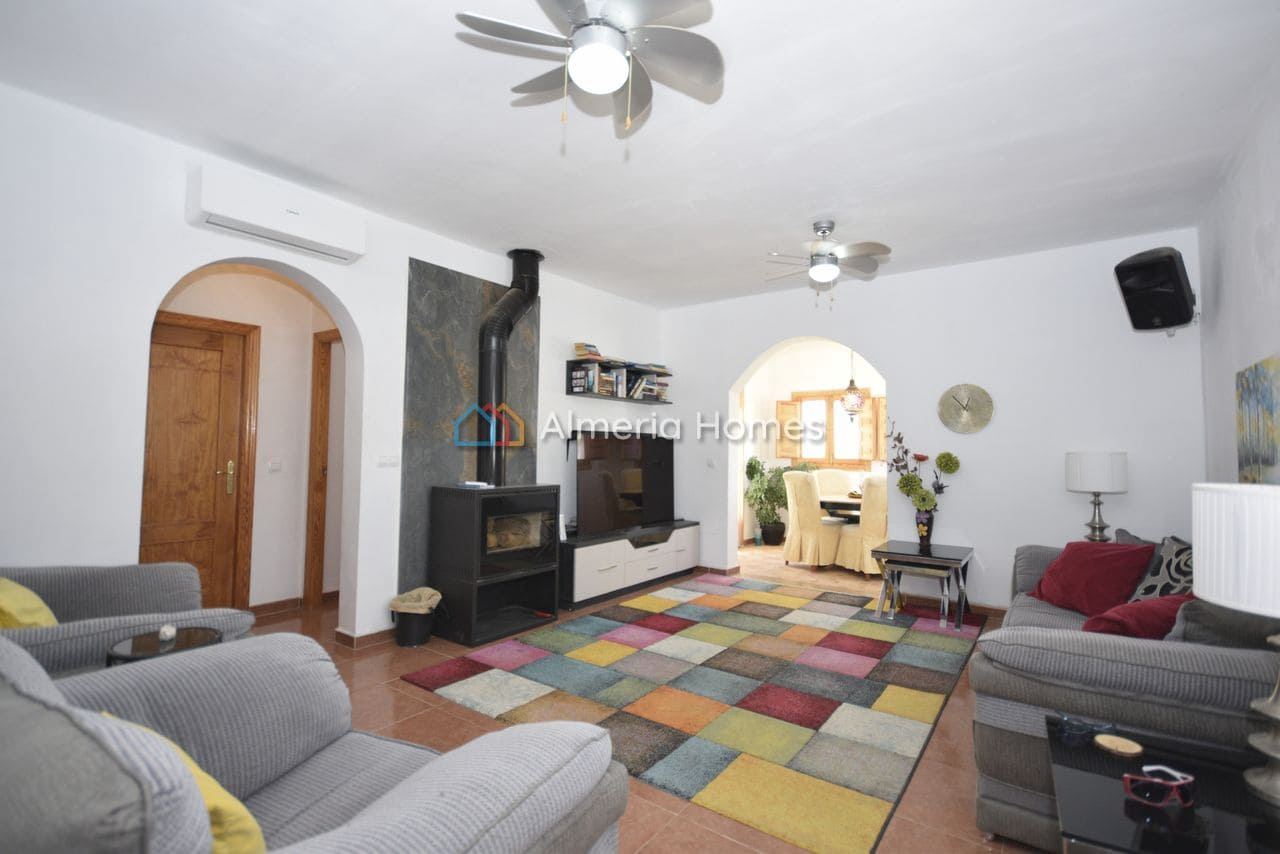 3 bedroom Villa for sale in Partaloa with pool garage - € 264,995 (Ref: 9928461)