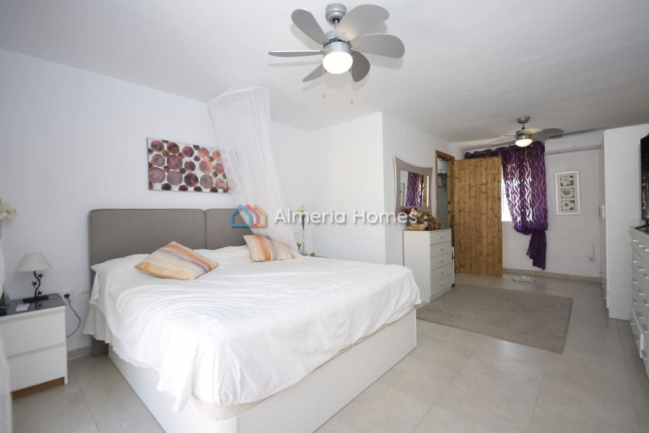 3 bedroom Villa for sale in Partaloa with pool garage - € 264,995 (Ref: 9928461)
