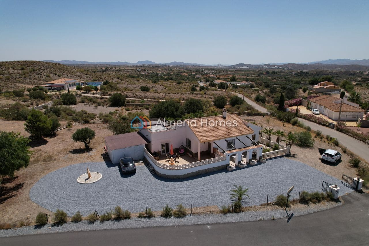 3 bedroom Villa for sale in Partaloa with pool garage - € 264,995 (Ref: 9928461)