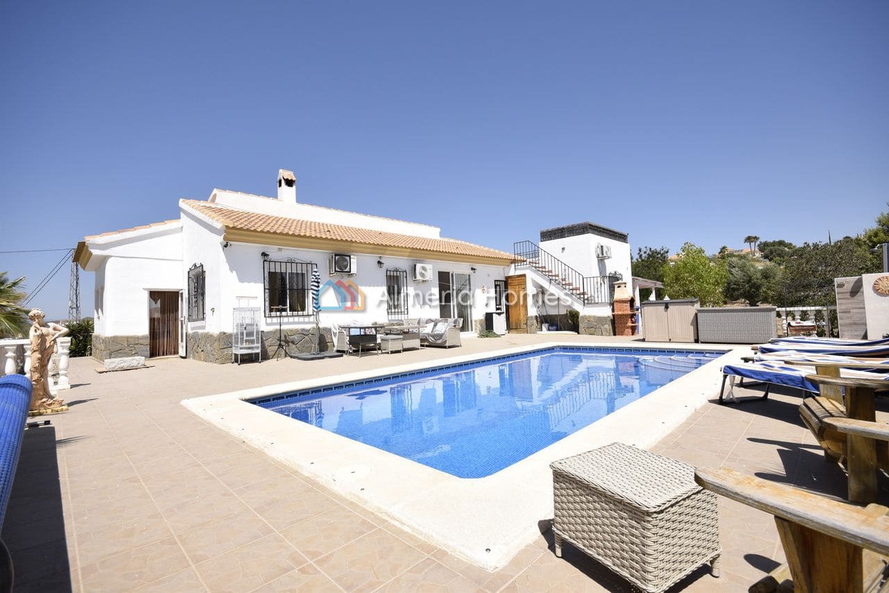 3 bedroom Villa for sale in Partaloa with pool garage - € 264,995 (Ref: 9928461)