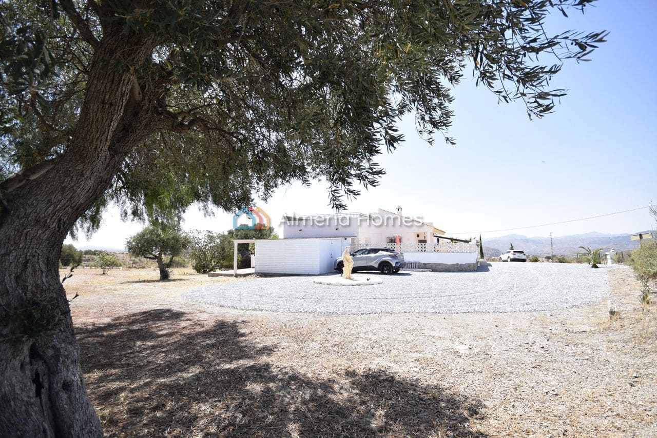3 bedroom Villa for sale in Partaloa with pool garage - € 264,995 (Ref: 9928461)