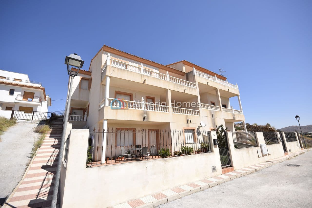 3 bedroom Apartment for sale in Almanzora - € 99,995 (Ref: 9932337)