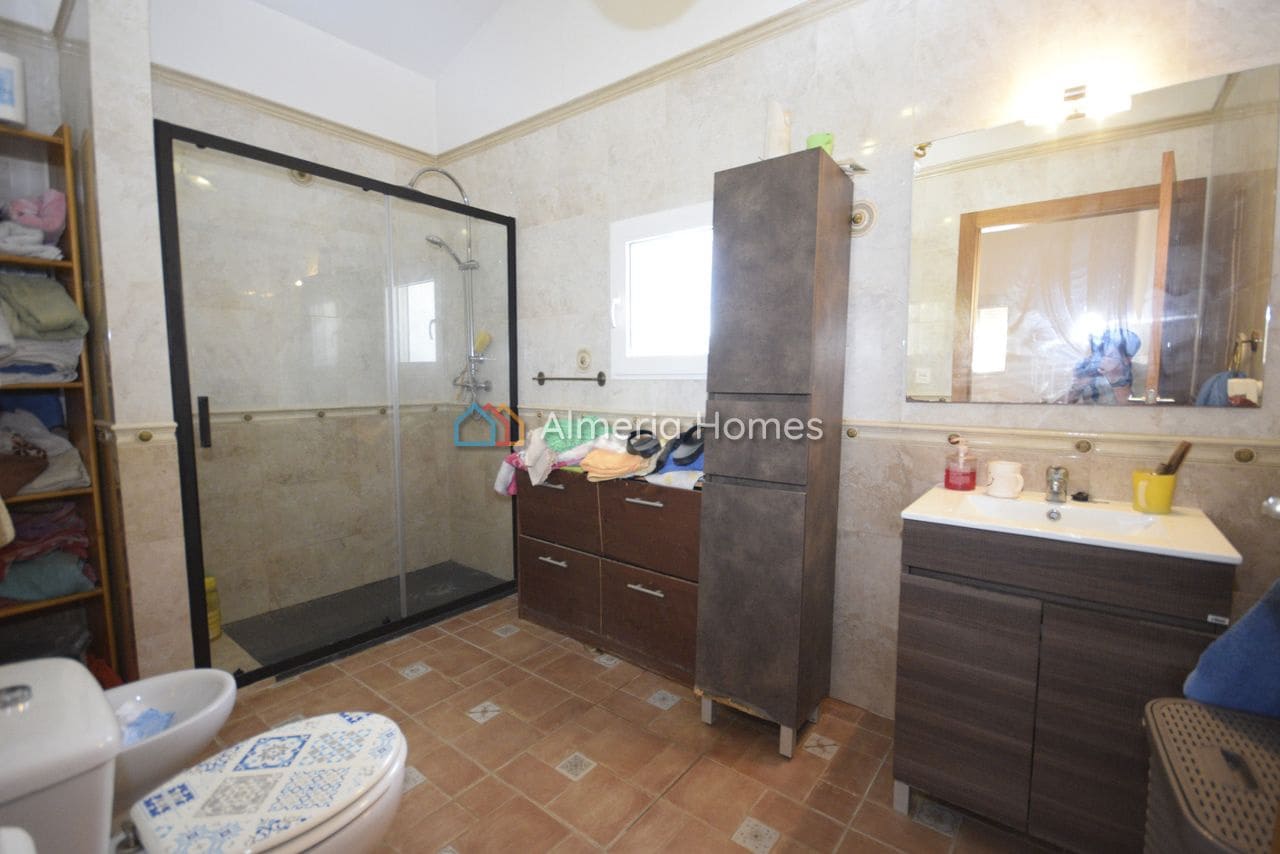 8 bedroom Finca/Country House for sale in Lorca with pool garage - € 390,000 (Ref: 9936670)