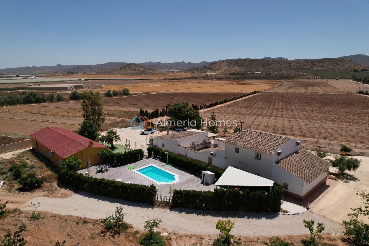 8 bedroom Finca/Country House for sale in Lorca with pool garage - € 390,000 (Ref: 9936670)