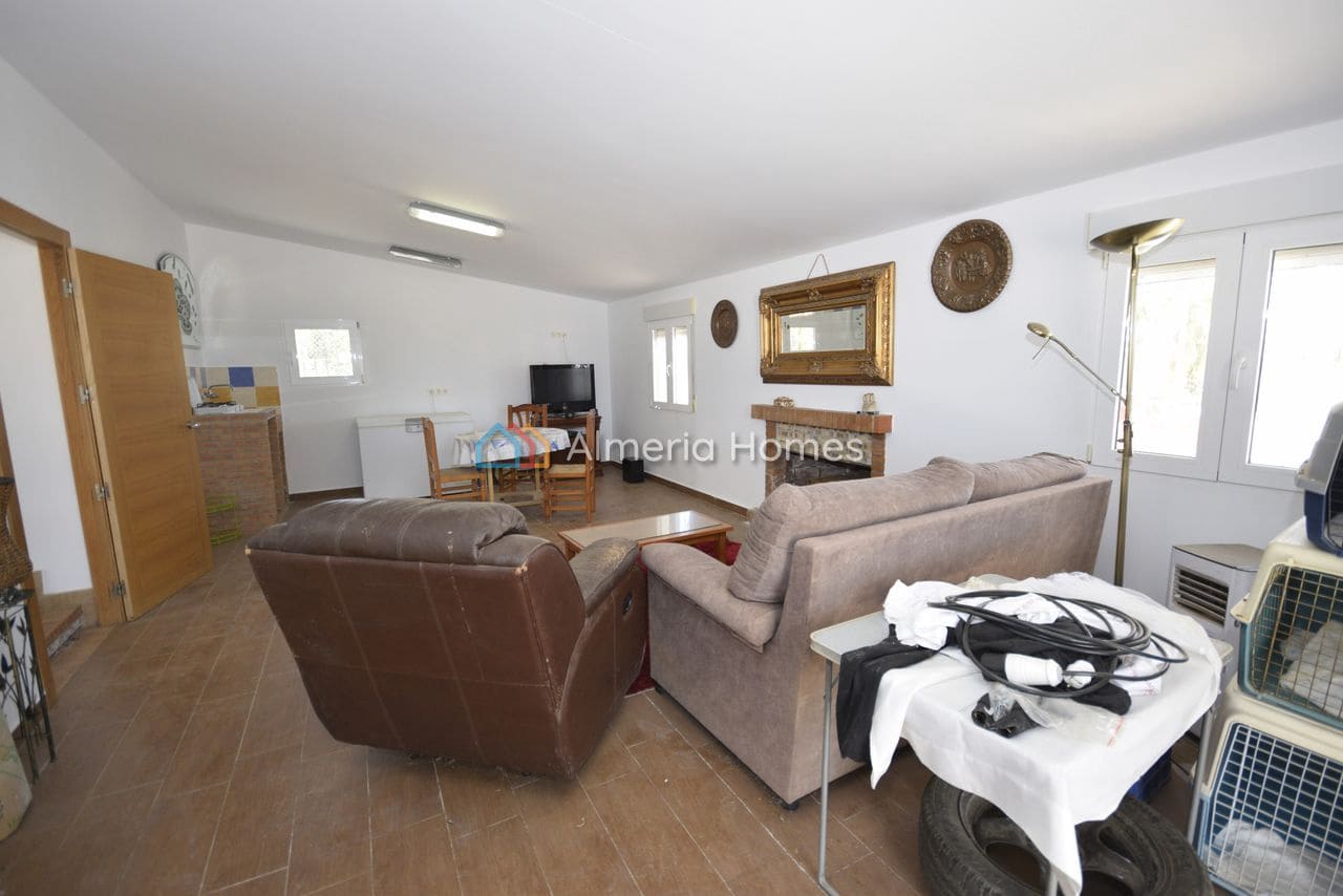 8 bedroom Finca/Country House for sale in Lorca with pool garage - € 390,000 (Ref: 9936670)
