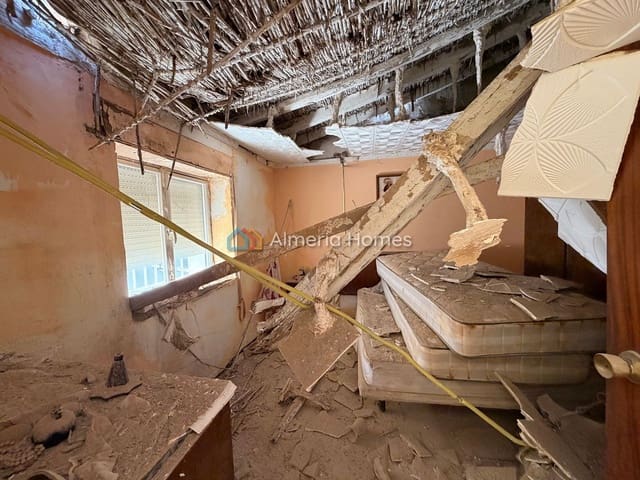 4 quarto Casa em Banda para venda em Albox - 90 000 € (Ref: 9936807)