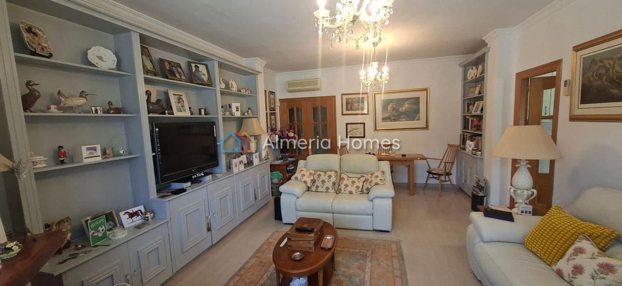 3 soveværelse Villa til salg i Arboleas med swimmingpool garage - € 296.000 (Ref: 9936808)