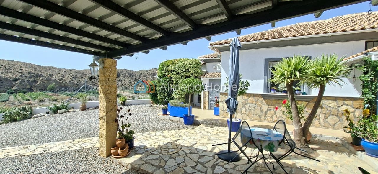 3 soveværelse Villa til salg i Arboleas med swimmingpool garage - € 296.000 (Ref: 9936808)
