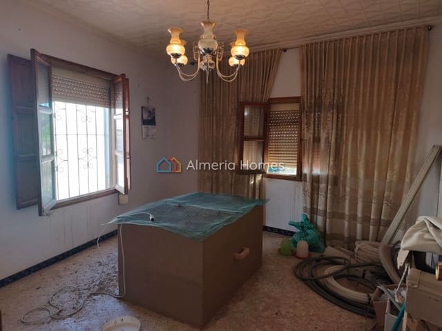 3 quarto Casa em Banda para venda em Caniles com garagem - 40 000 € (Ref: 9937198)