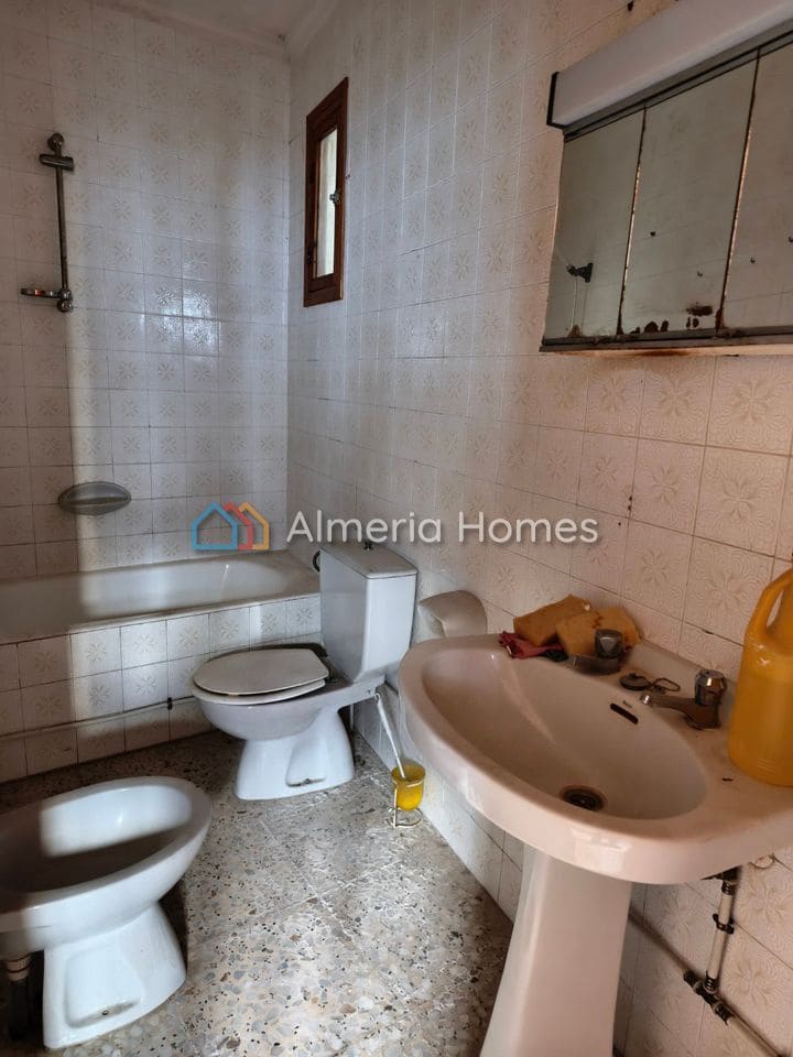 3 slaapkamer Huis te koop in Caniles met garage - € 40.000 (Ref: 9937198)
